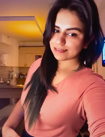 call-girl-meena Meena – premium Chennai Call Girls smiling confidently